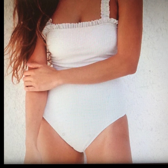 Millie Ruffled One-Piece Swimsuit.BISCUIT GINGHAM XS - Picture 3 of 8